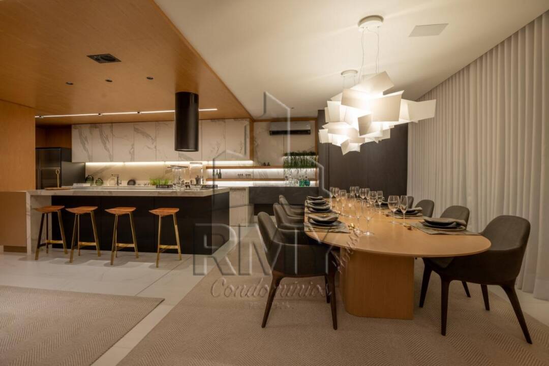 Apartamento à venda com 4 quartos, 238m² - Foto 7