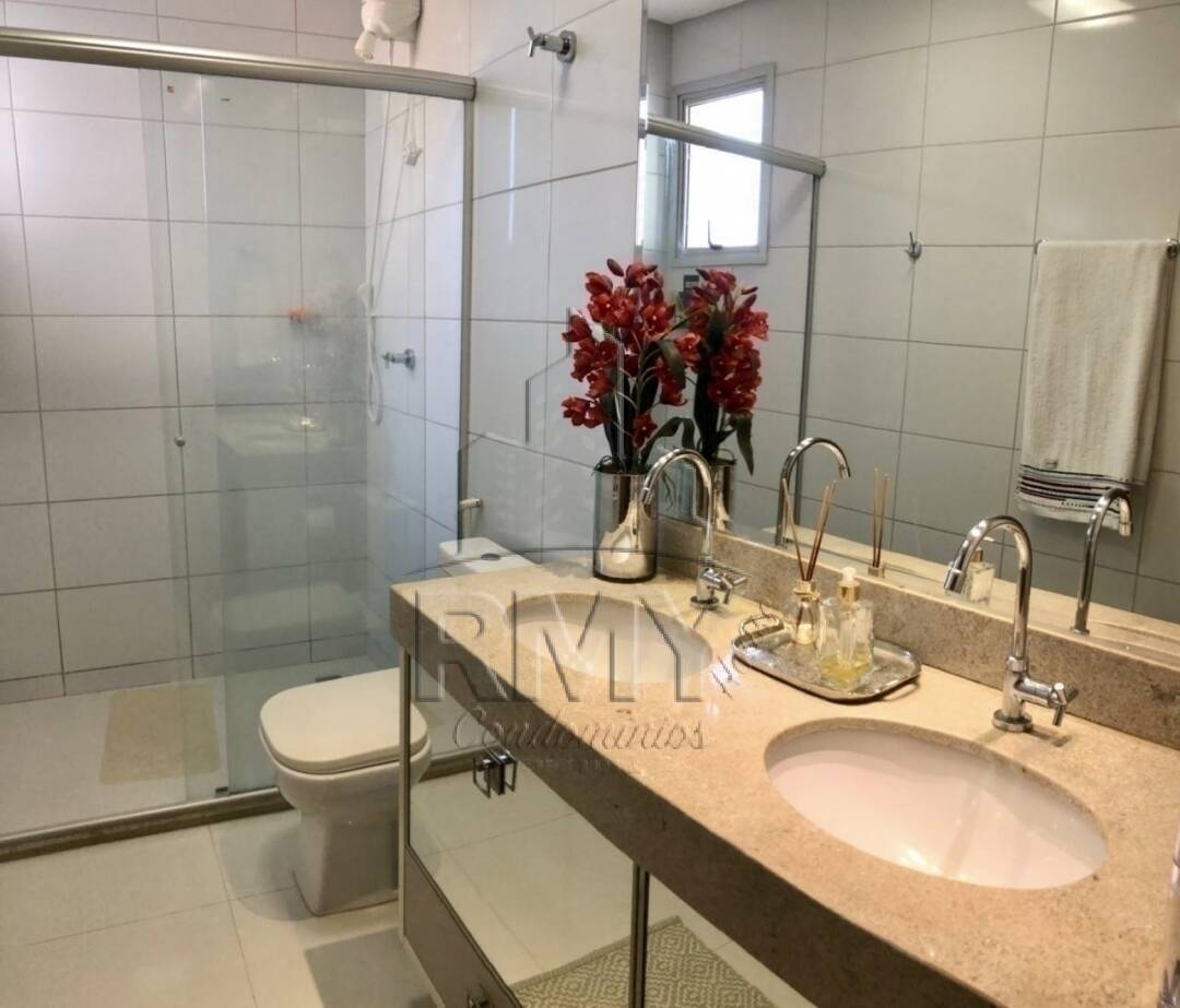 Apartamento à venda com 3 quartos, 136m² - Foto 5