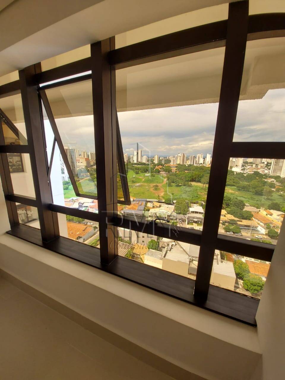 Cobertura à venda com 4 quartos, 334m² - Foto 7