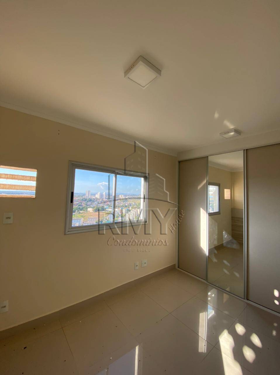 Apartamento à venda com 2 quartos, 76m² - Foto 10