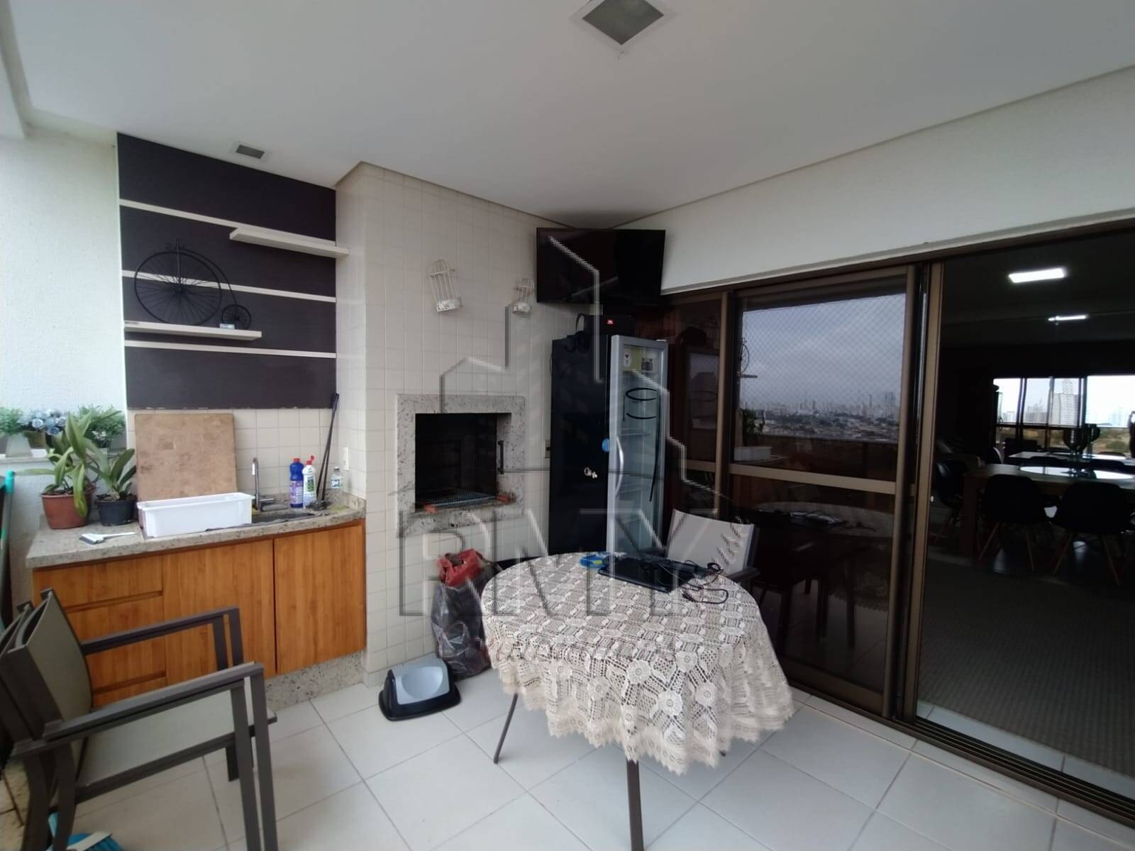 Apartamento à venda com 3 quartos, 123m² - Foto 5