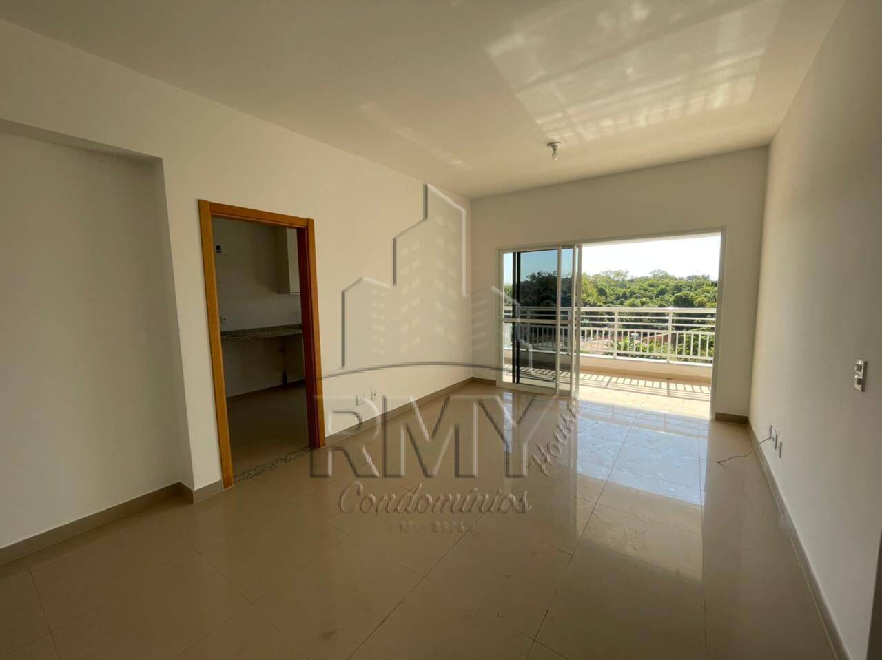 Apartamento à venda com 3 quartos, 114m² - Foto 1