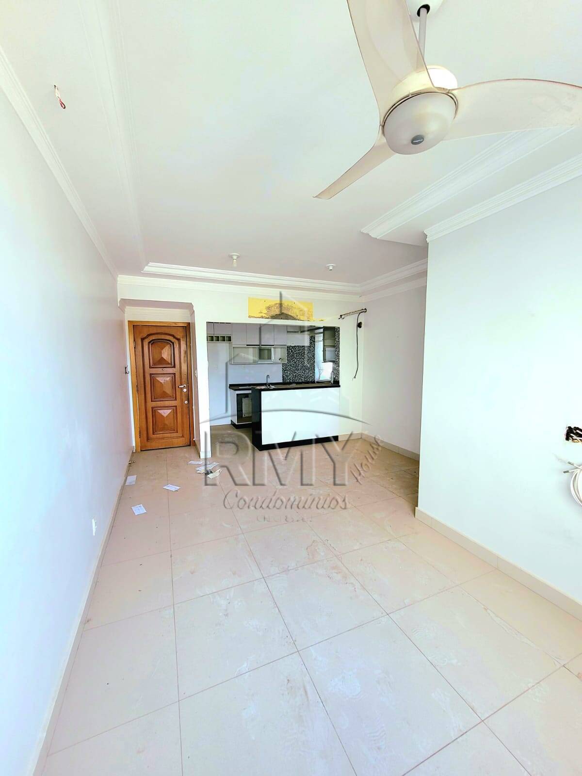 Apartamento à venda com 3 quartos, 65m² - Foto 11