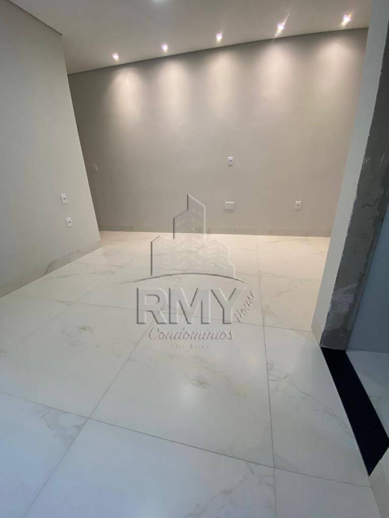 Casa à venda com 3 quartos, 105m² - Foto 14