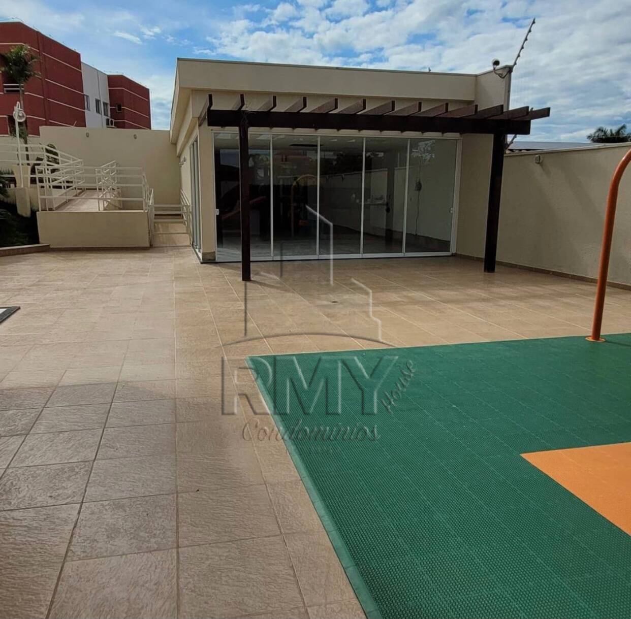 Apartamento à venda com 3 quartos, 110m² - Foto 11