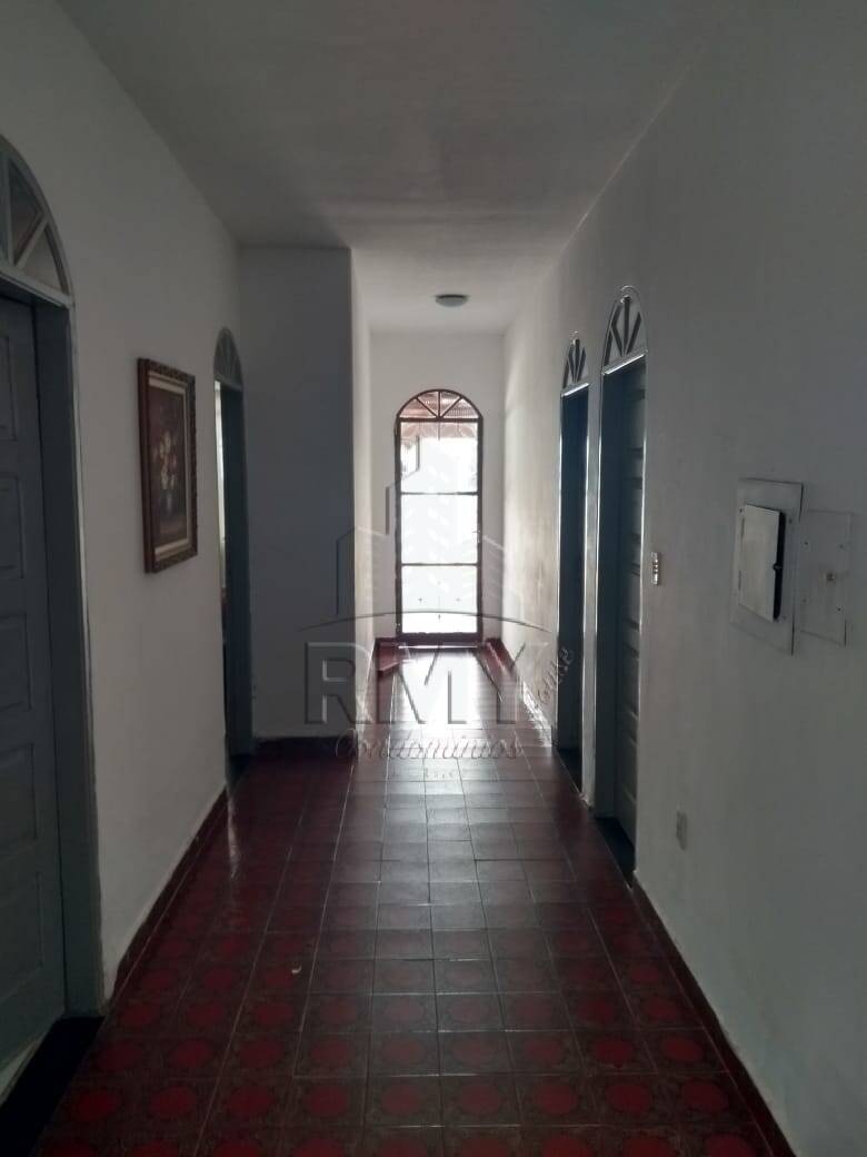 Casa à venda com 3 quartos, 480m² - Foto 8