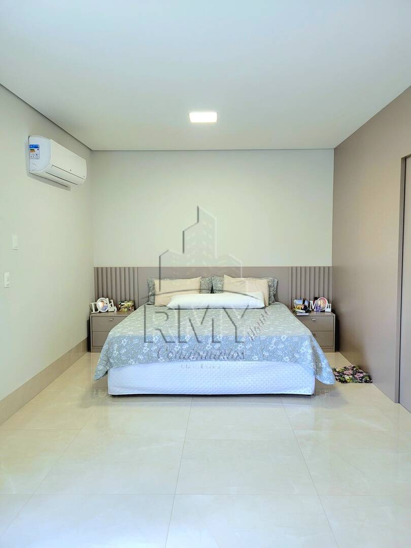 Casa à venda com 5 quartos, 317m² - Foto 10