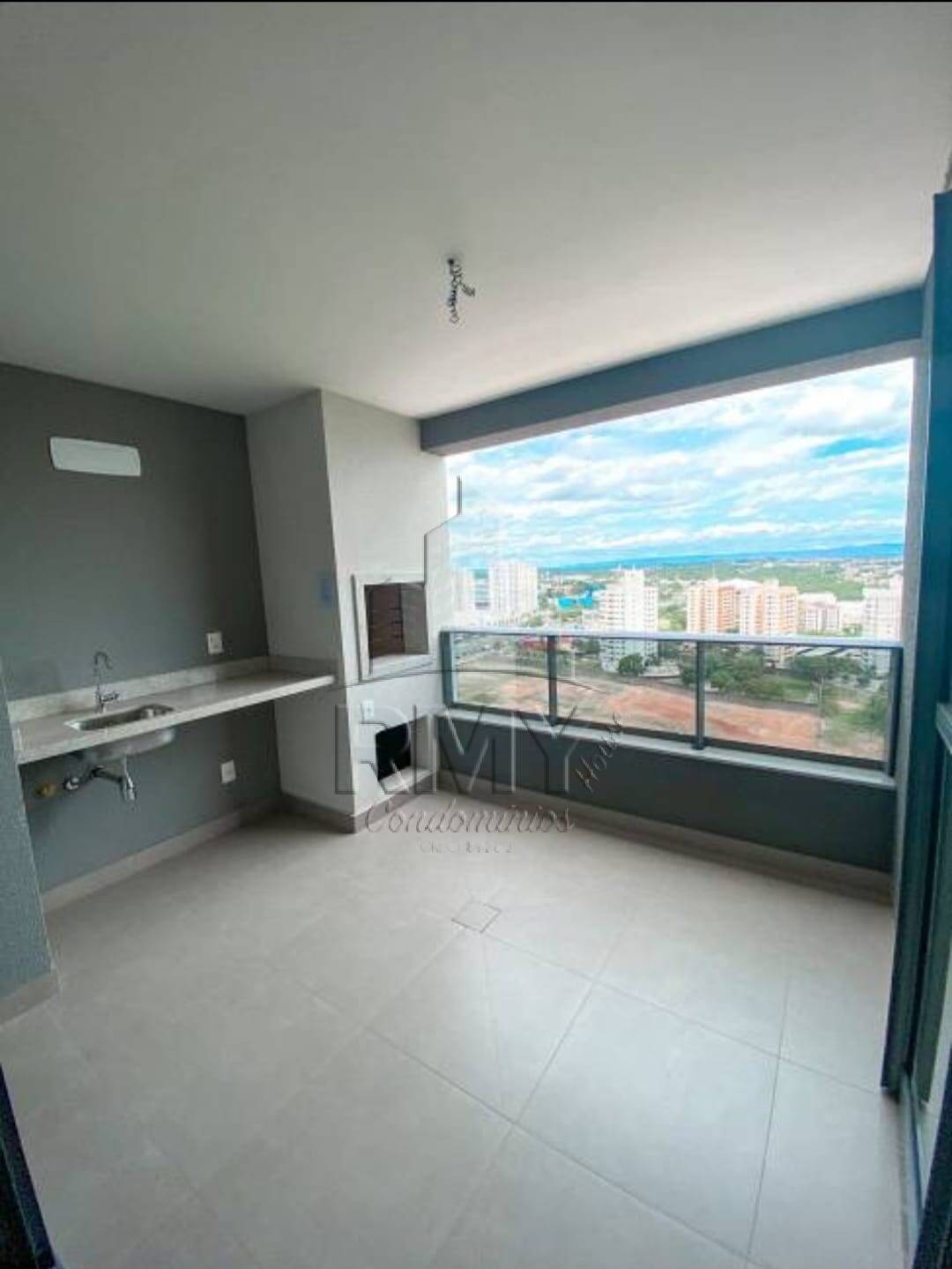 Apartamento à venda com 3 quartos, 105m² - Foto 7