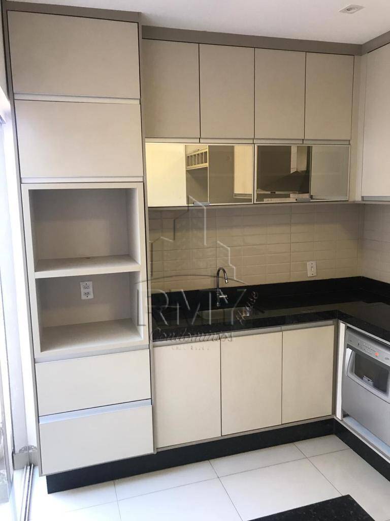 Sobrado à venda com 3 quartos, 160m² - Foto 3