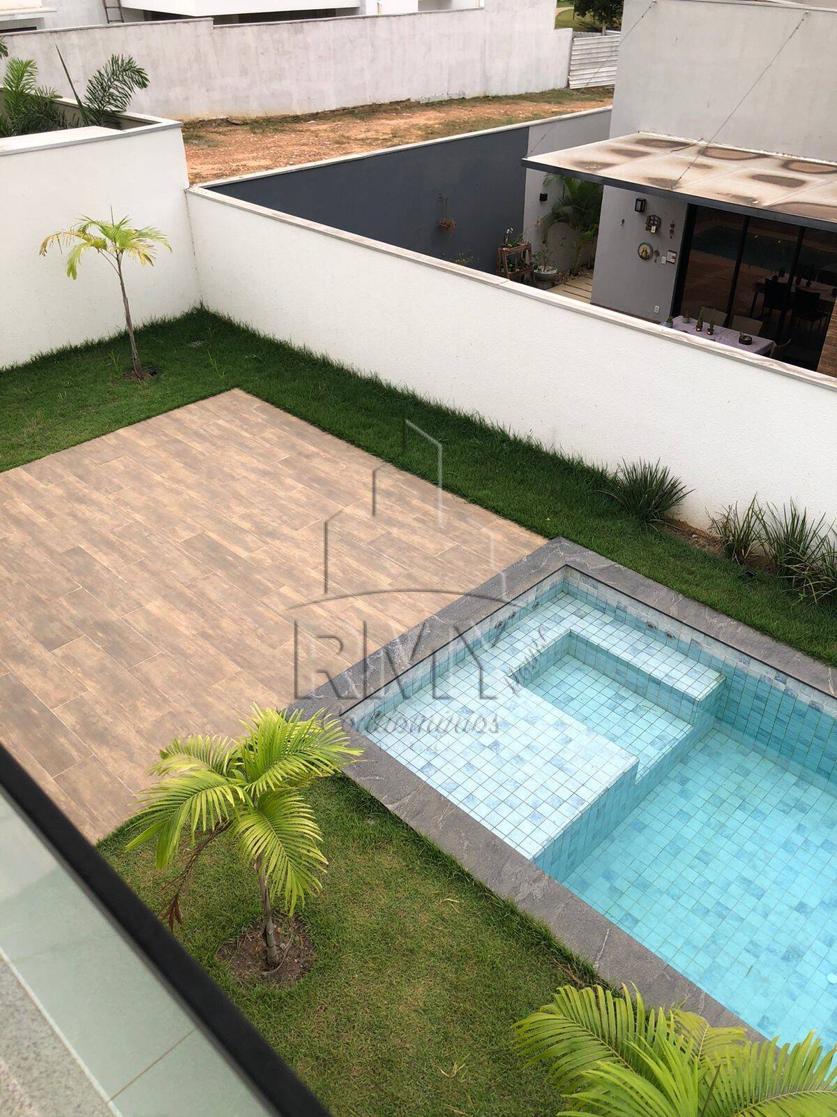 Sobrado à venda com 5 quartos, 480m² - Foto 2