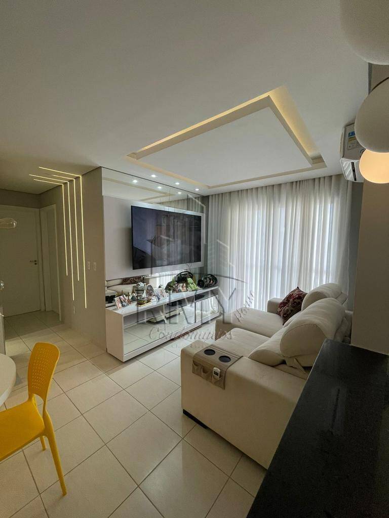 Apartamento à venda com 2 quartos, 60m² - Foto 4