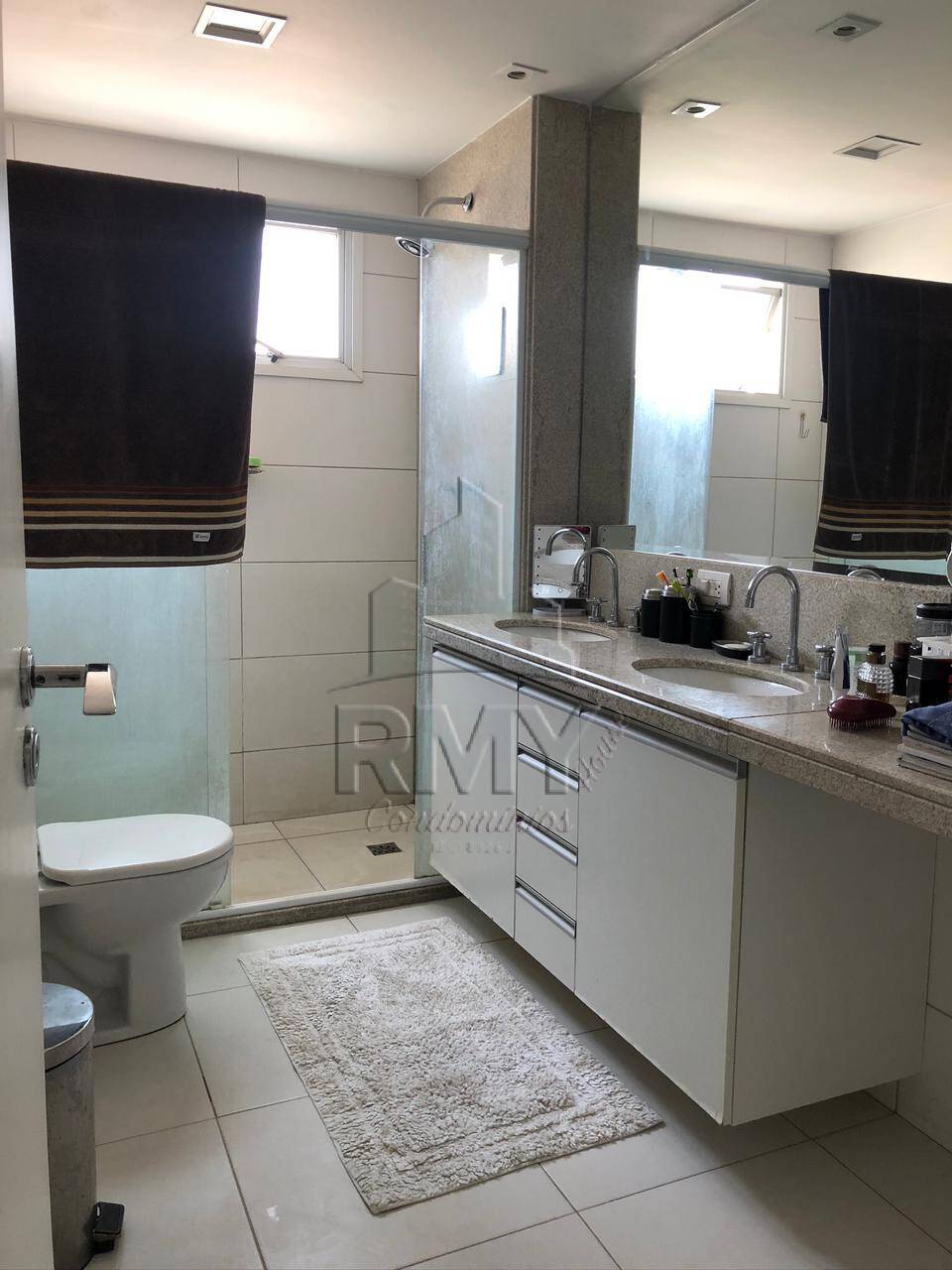 Apartamento à venda com 3 quartos, 222m² - Foto 17