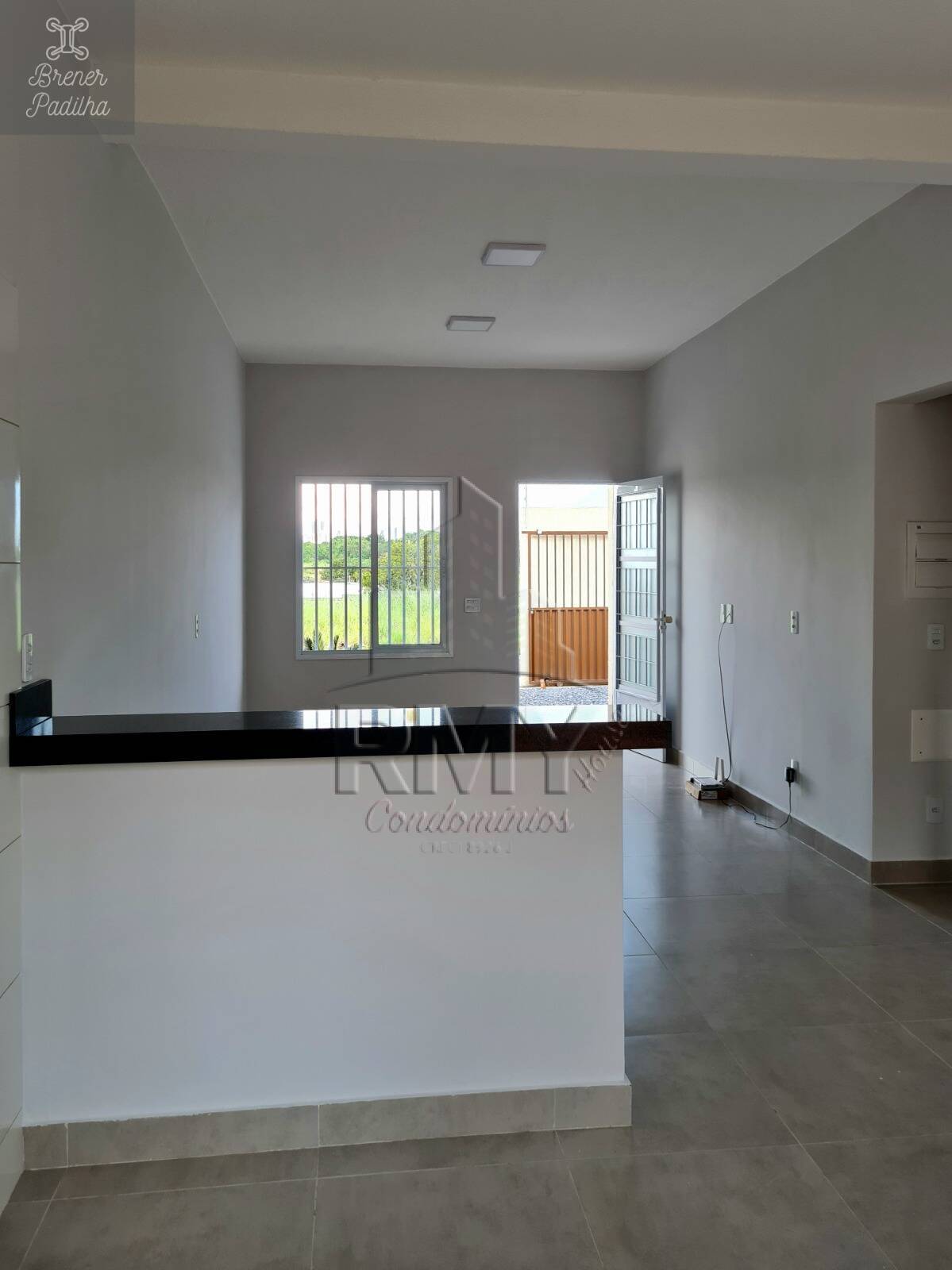 Casa à venda com 2 quartos, 190m² - Foto 9