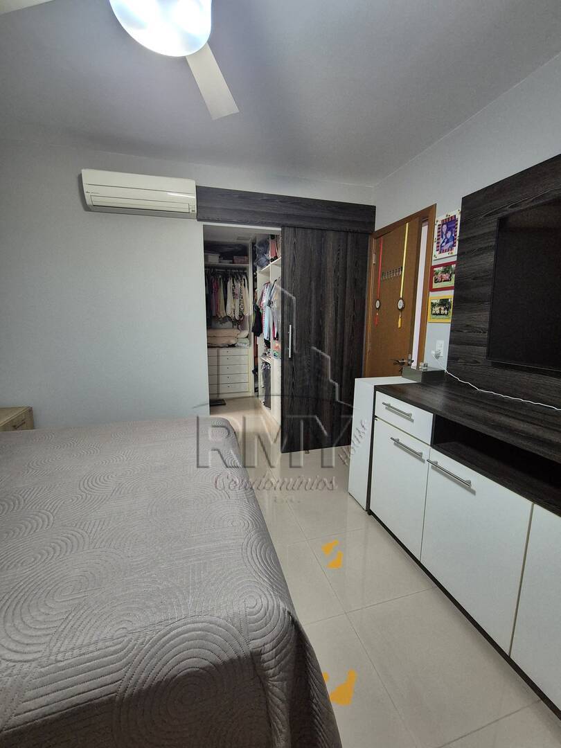 Apartamento à venda com 3 quartos, 117m² - Foto 23